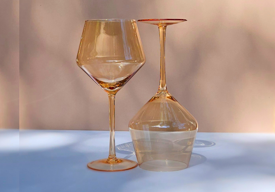 Mila light nude-tone wine glasses